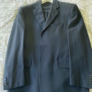 Giorgio Armani men’s suit - 42R